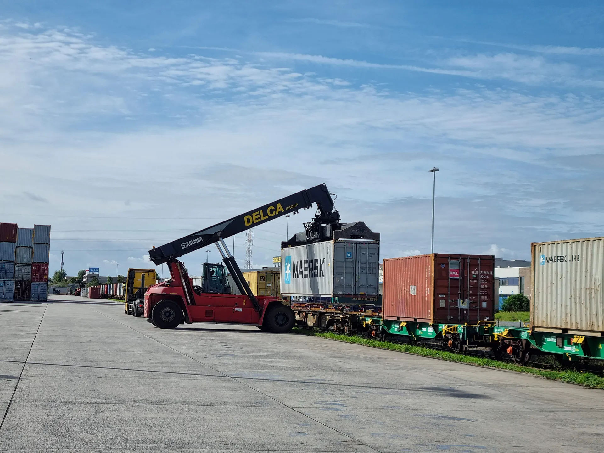 Container transport services Delcatrans